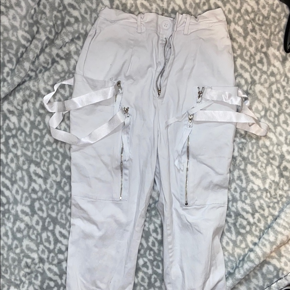 fashion nova jeans!